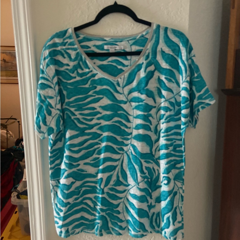 Chico's Aqua and White Animal Print Short Sleeve Tee